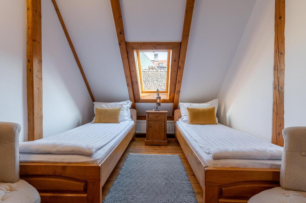 Boutique Hotel Von Graf Sighişoara Exteriör bild