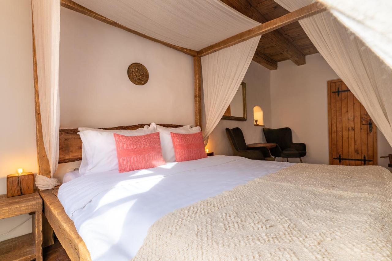 Boutique Hotel Von Graf Sighişoara Exteriör bild