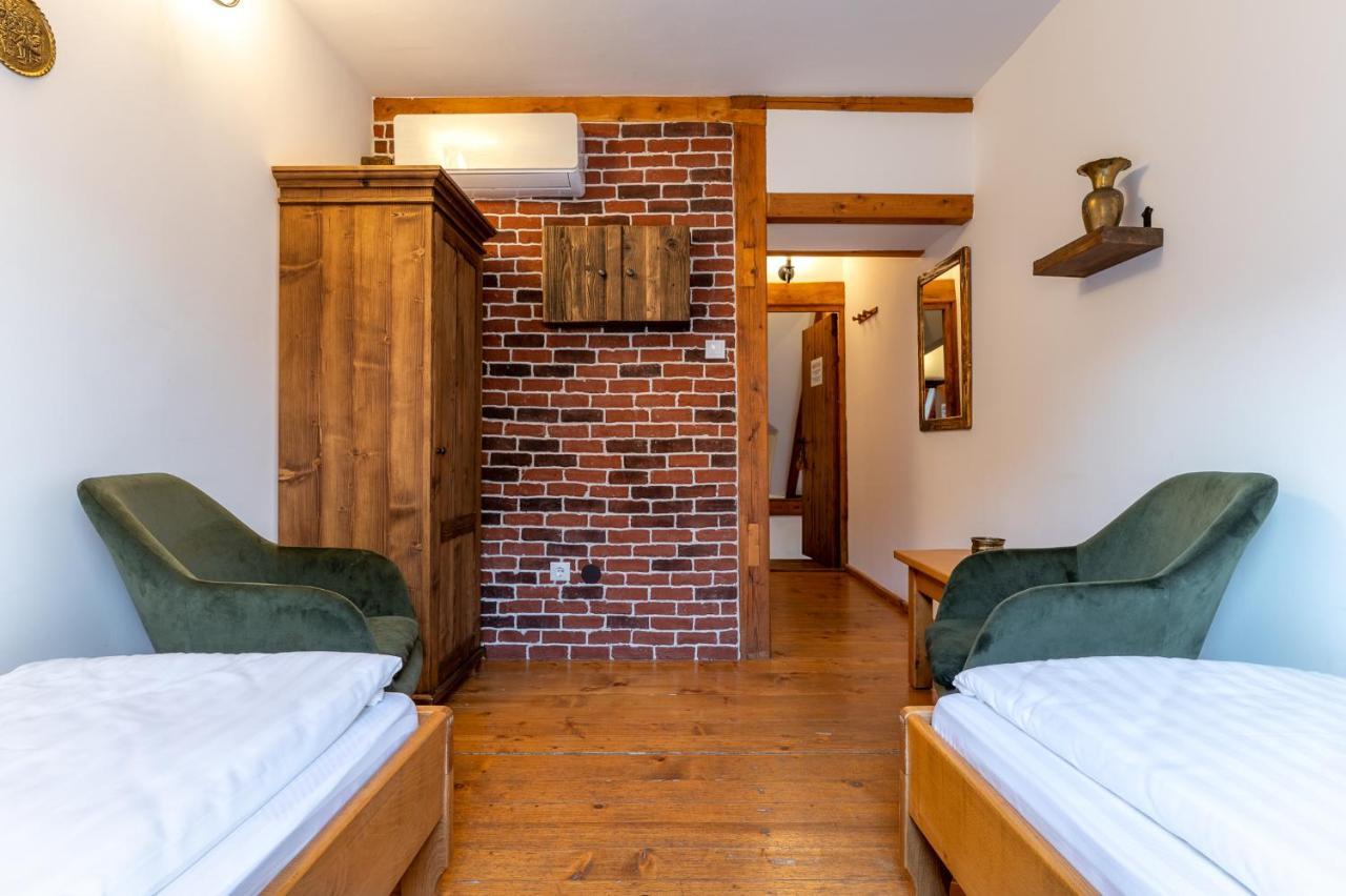 Boutique Hotel Von Graf Sighişoara Exteriör bild