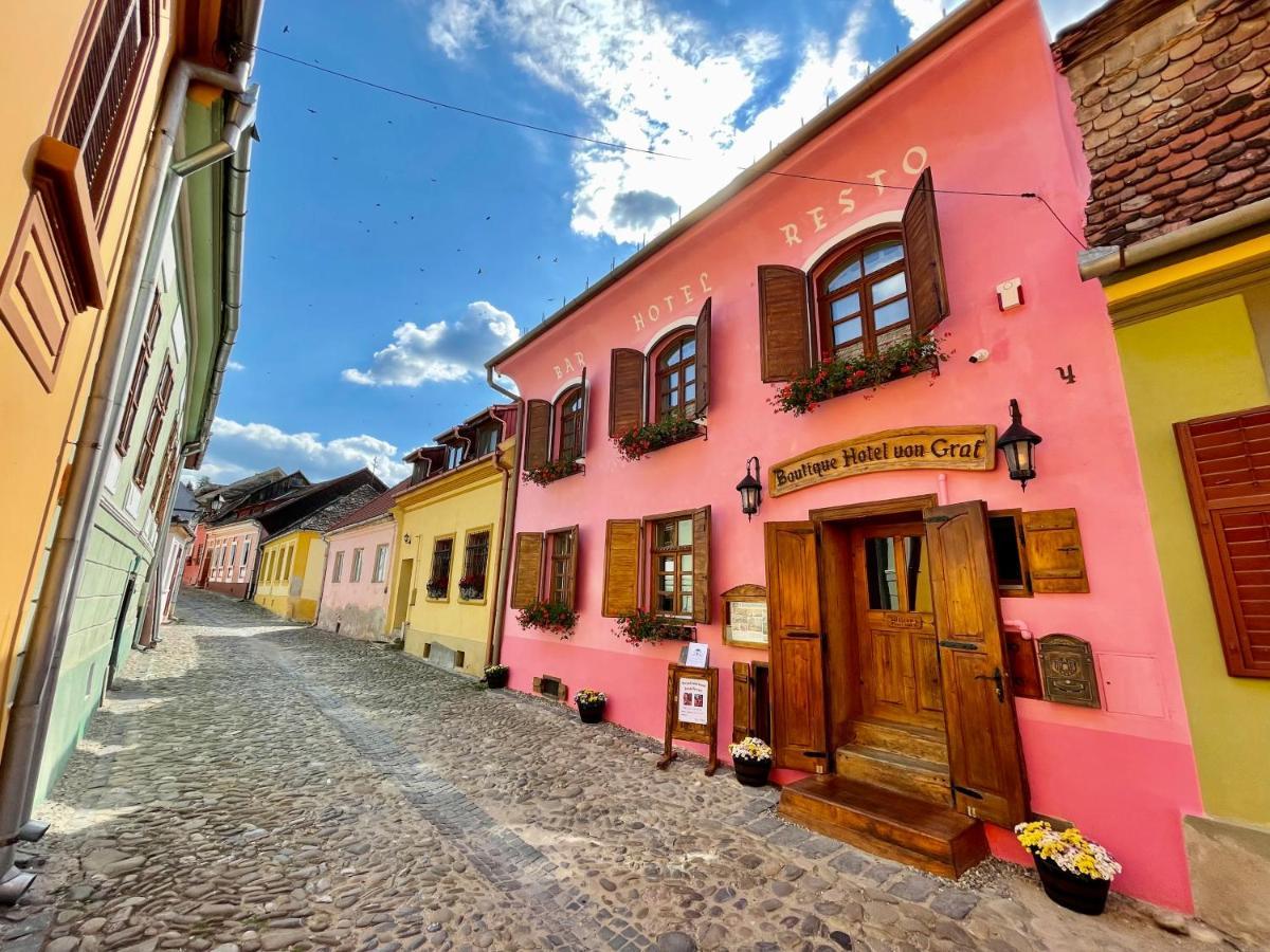 Boutique Hotel Von Graf Sighişoara Exteriör bild