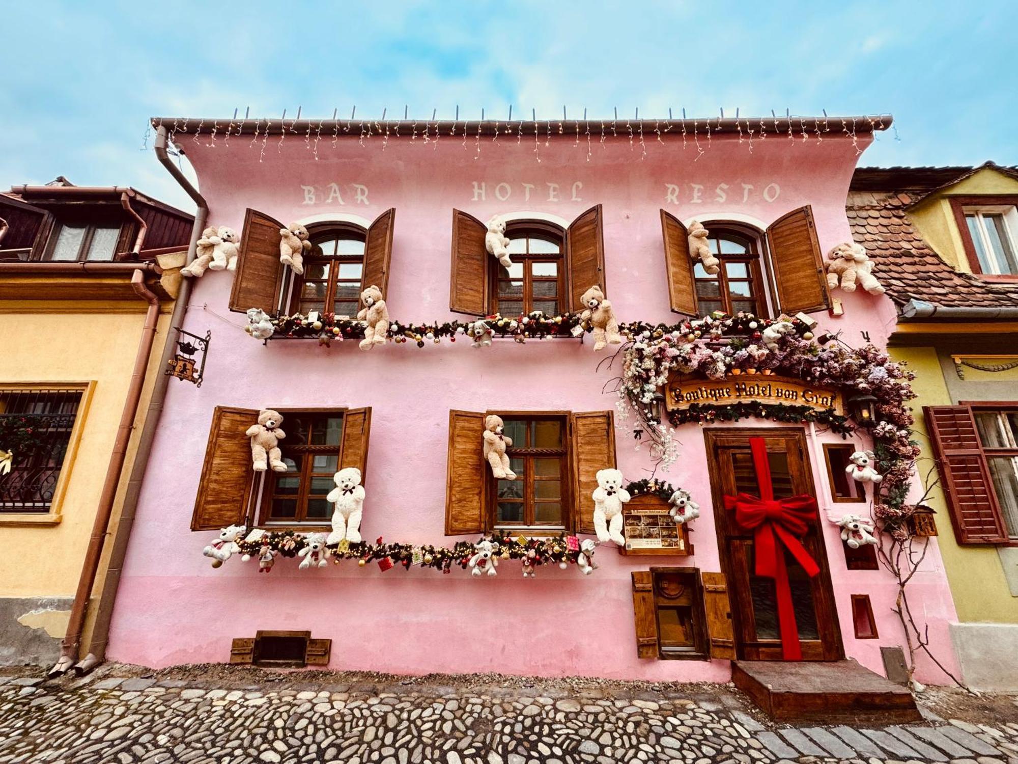 Boutique Hotel Von Graf Sighişoara Exteriör bild